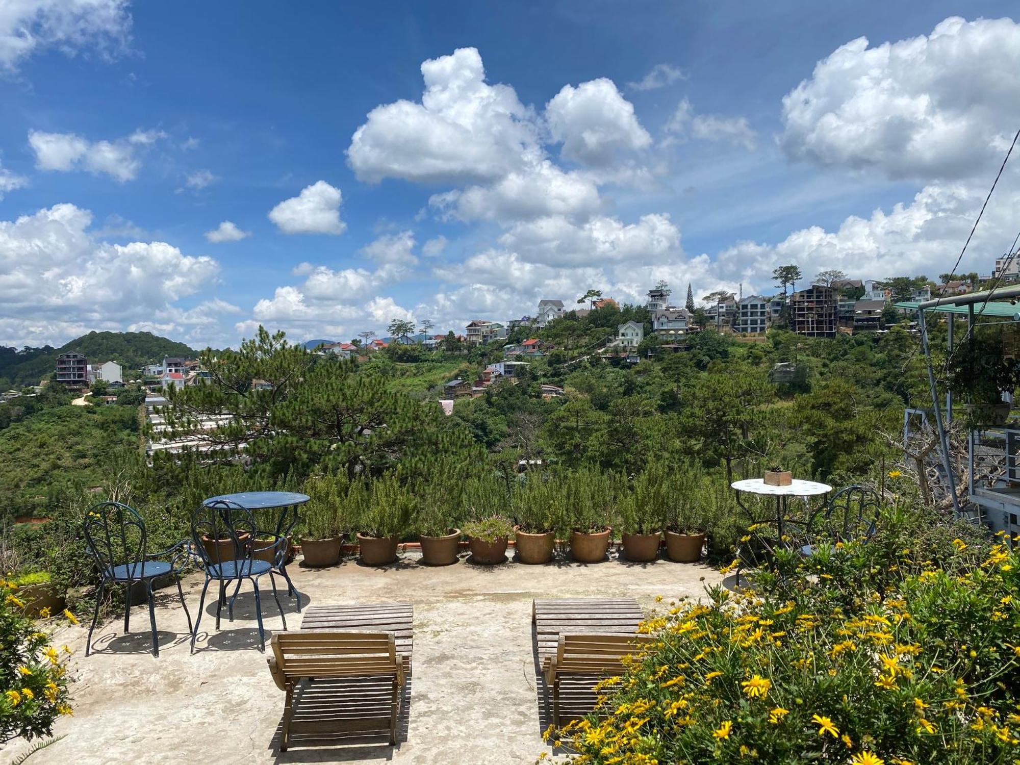 Dalat Memories Homestay - Pho Suong Mo ดาลัด ภายนอก รูปภาพ