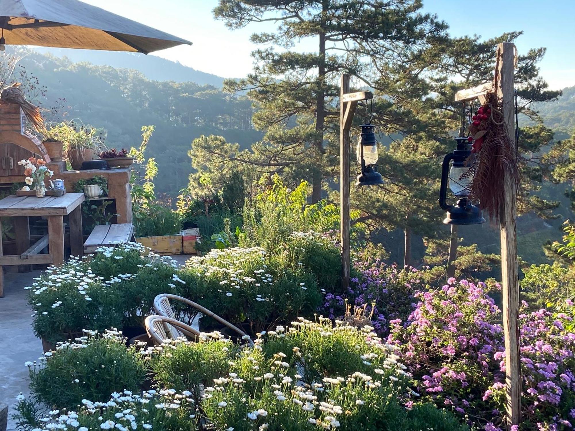 Dalat Memories Homestay - Pho Suong Mo ดาลัด ภายนอก รูปภาพ