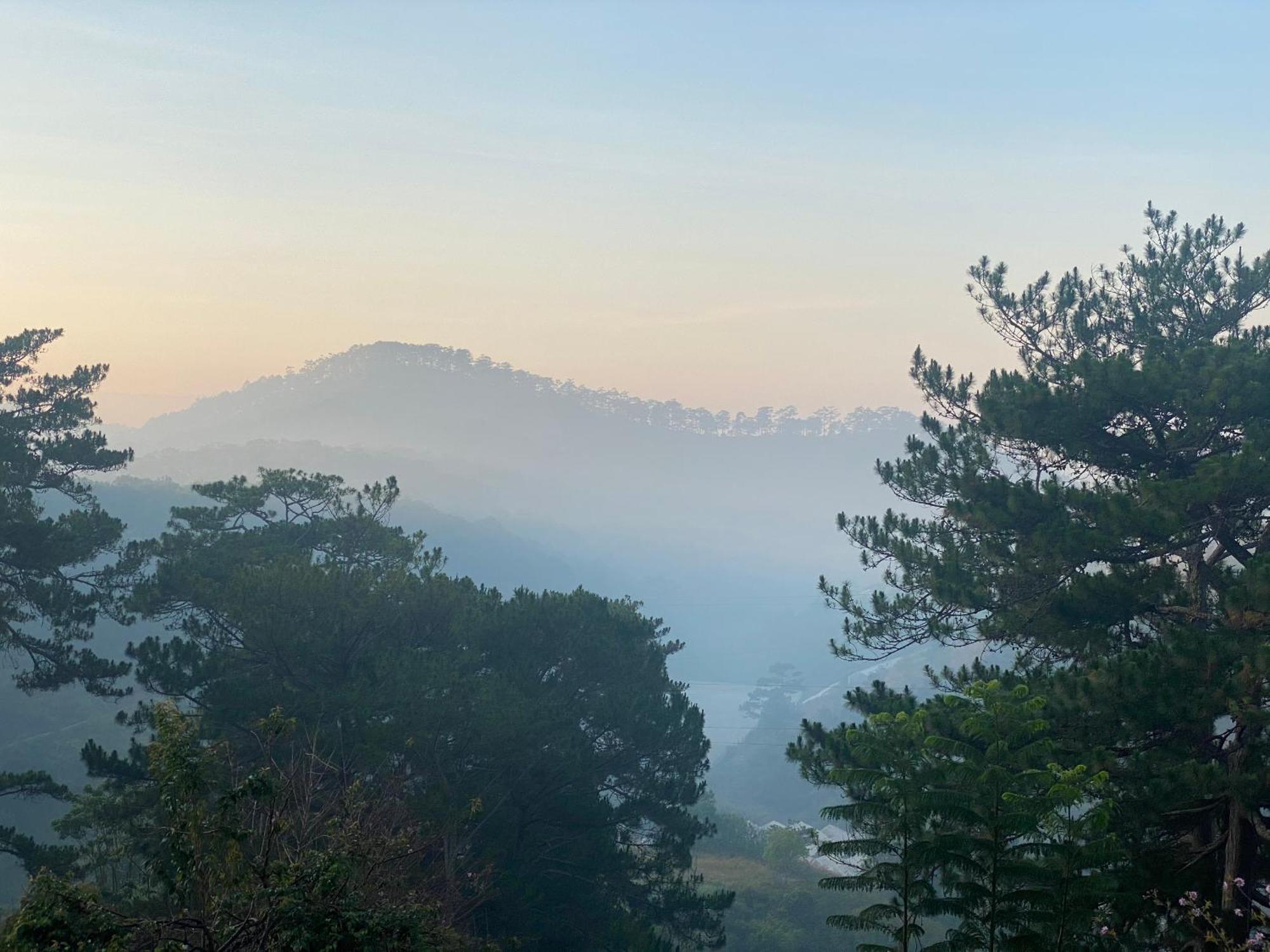Dalat Memories Homestay - Pho Suong Mo ดาลัด ภายนอก รูปภาพ